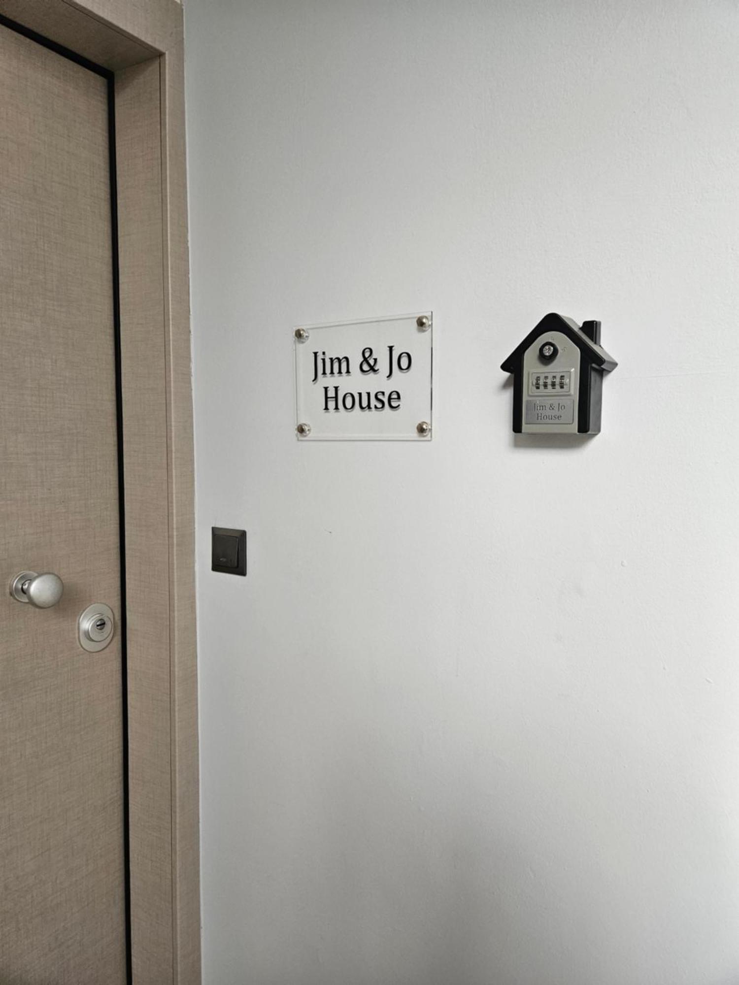 Jim & Jo House Apartment เทสซาโลนิกิ ภายนอก รูปภาพ