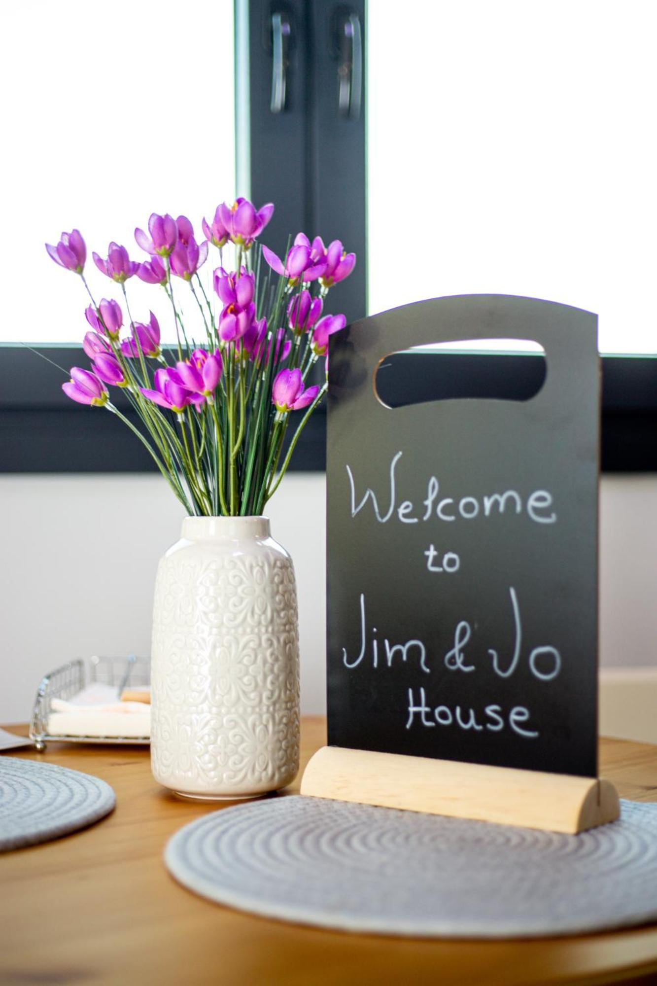 Jim & Jo House Apartment เทสซาโลนิกิ ภายนอก รูปภาพ