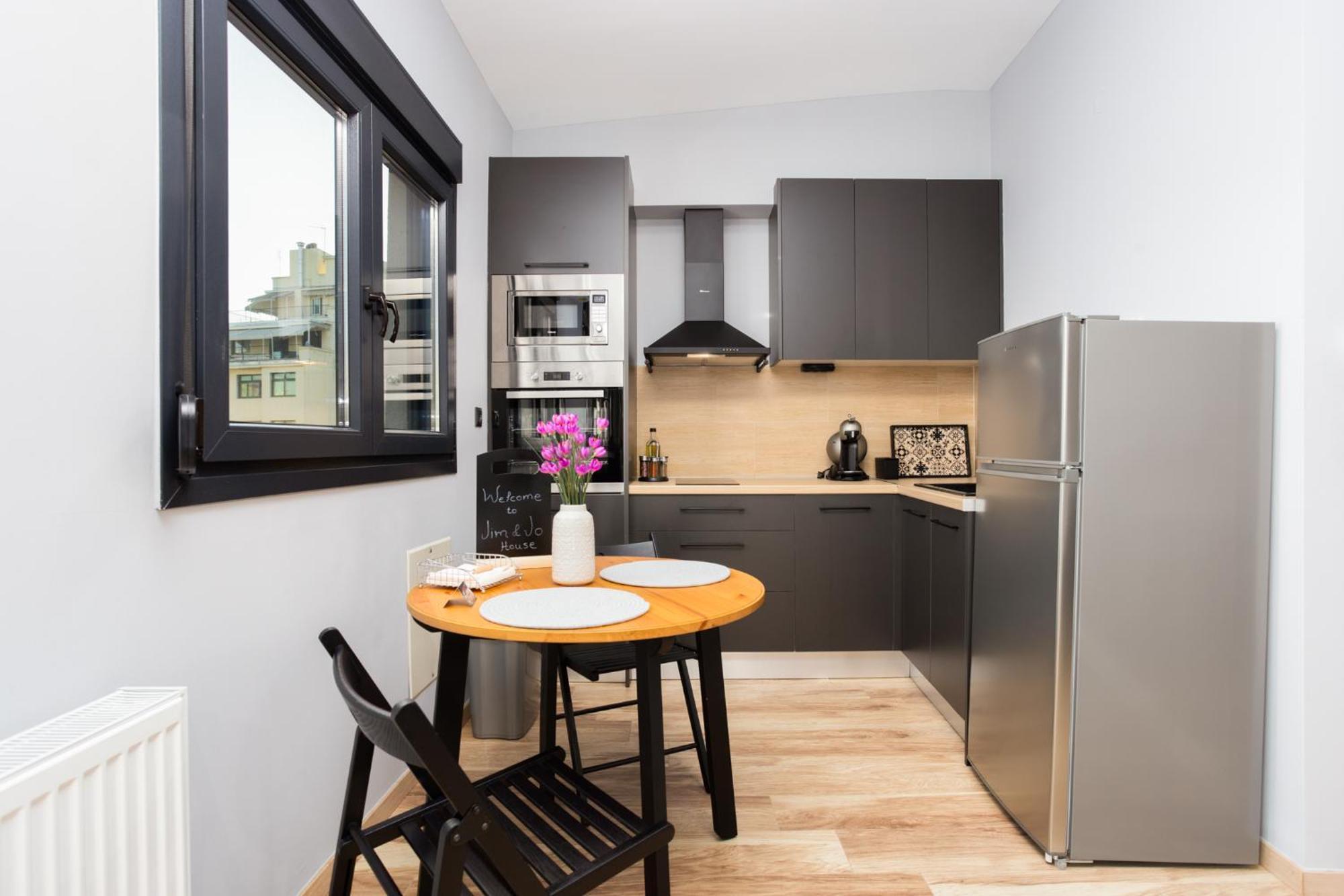 Jim & Jo House Apartment เทสซาโลนิกิ ภายนอก รูปภาพ